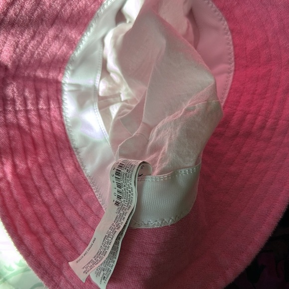 Juicy Couture Terry Cloth Bucket Hat - Picture 6 of 6